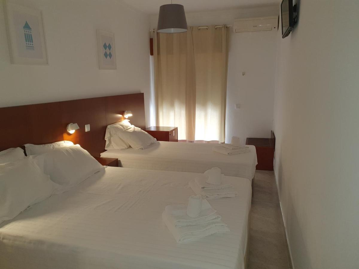 Hospedaria Buganvilia אלבור מראה חיצוני תמונה