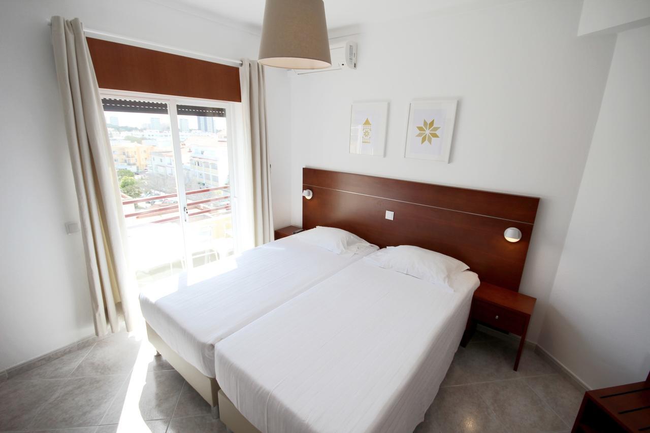 Hospedaria Buganvilia אלבור מראה חיצוני תמונה